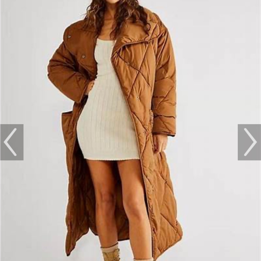 IN SEARCH OF FREE PEOPLE Joanna Maxi Puffer Jacket in size XS!